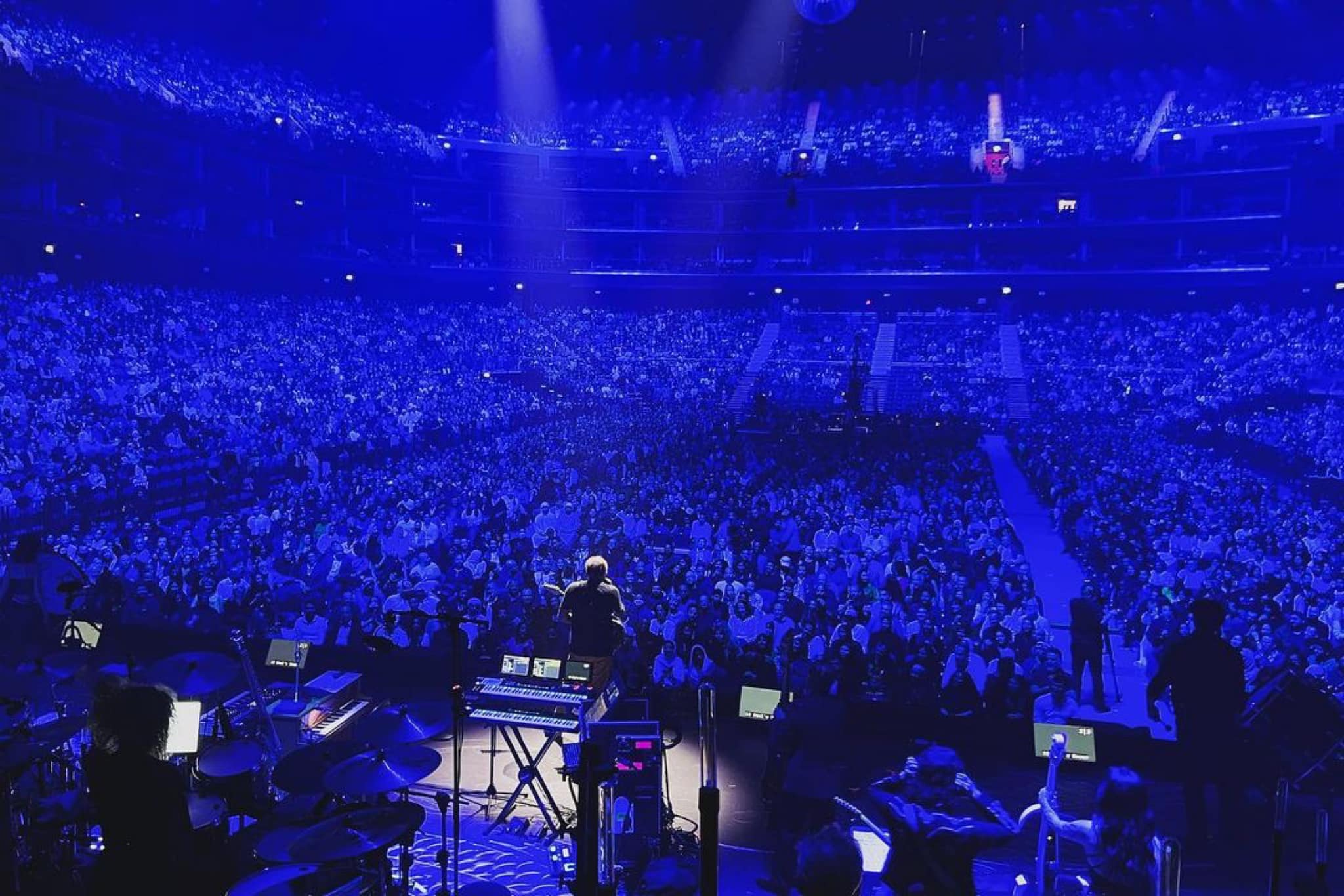 PRG delivered the show’s lighting, rigging and automation system for Hans Zimmer Live