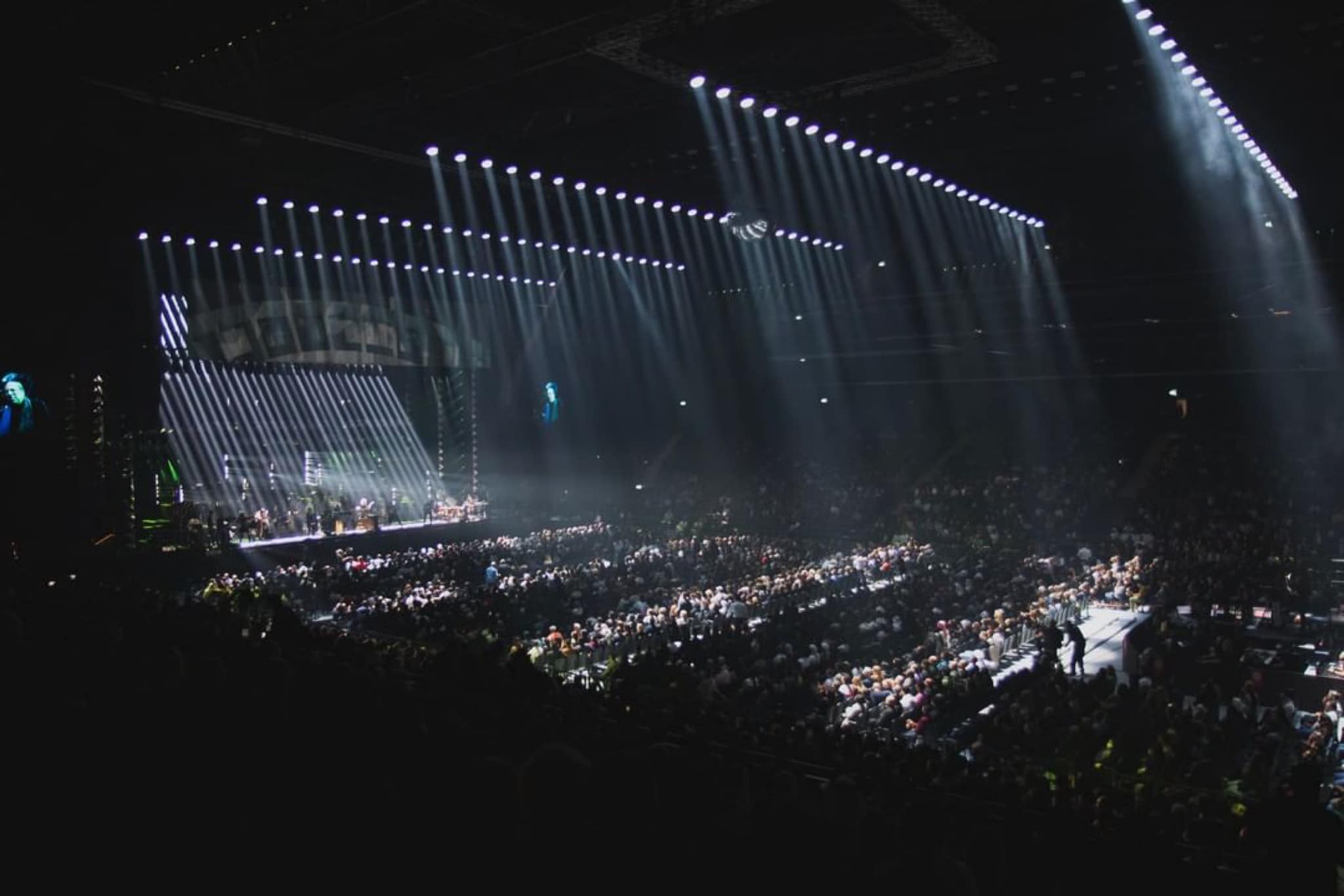 PRG a fourni l'éclairage, le gréement et le système d'automatisation du spectacle pour Hans Zimmer Live.