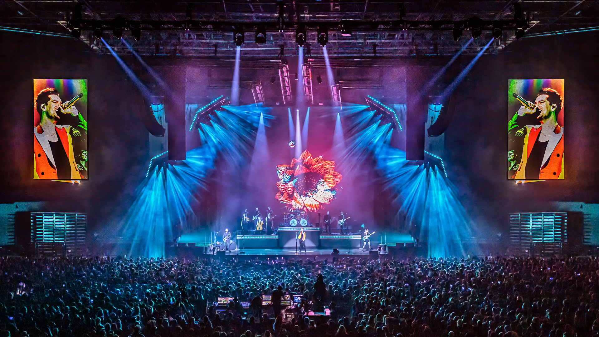 PRG UK has provided the lighting equipment and crew for this beautifully colourful show across the UK and EU of Panic at the Disco!