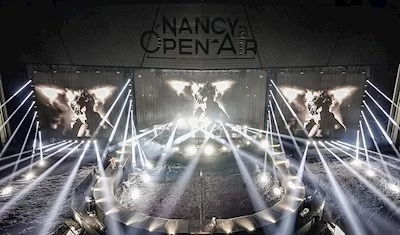 PRG a fourni la vidéo, l'éclairage et l'équipement pour le spectacle Indochines à l'Open Air Nancys 2023.
