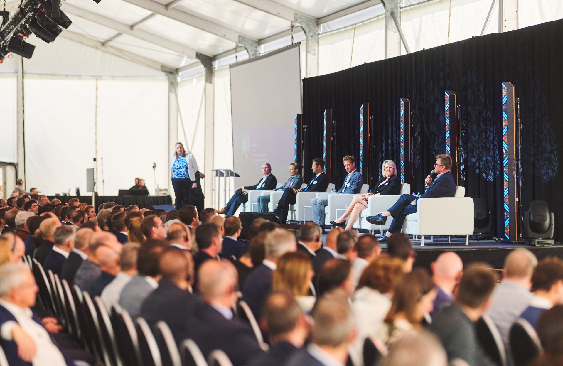 PRGCrew provided a comprehensive event service for Infrabel's second edition, featuring Belgian athletes, advanced technology, and expressing gratitude for the transparent partnership.
