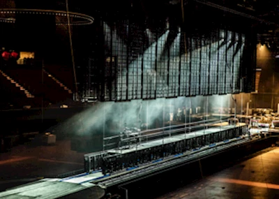 U2’s Tour debuts two proprietary products